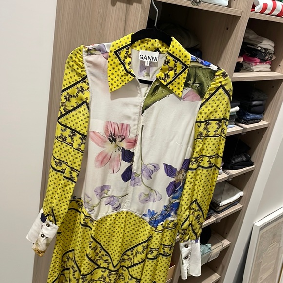 Ganni dress - Picture 1 of 3